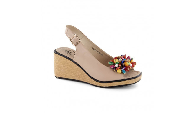 Leather wedge sandals with colorful beads Filippo W PAW528 beige (39)
