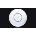 "Ubiquiti UniFi AP XG - 2,4GHZ/800MBPS - 5GHZ/4200MBPS"