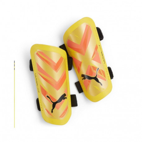 Puma Ultra Light Strap shin guards 030875 09 (M)