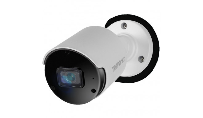Indoor / Outdoor 5 MP PoE Day/Night Network Camera