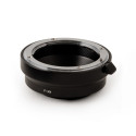 Urth Lens Mount Adapter: Compatible with Nikon F Lens to Samsung NX Camera Body