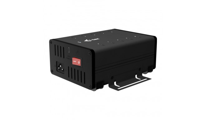 I-TEC USB-C/USB-A metall laadimis- ja andmeedastusjaotur 15W pordi kohta 10x USB-C integreeritud toi