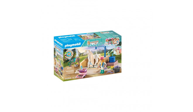 PLAYMOBIL WORLD OF HORSES Pesemisjaam koos Isabella ja Lionessiga 71354