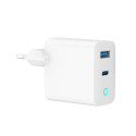 GaN USB-A USB-C Charger LED 65W PD QC3.0 white