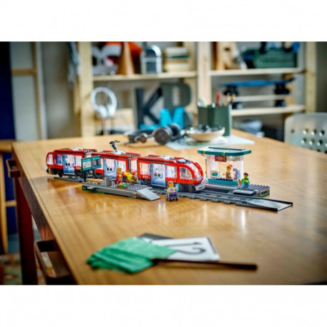LEGO City Downtown Streetcar and Station