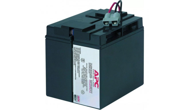 APC Aku RBC7 12V/17Ah