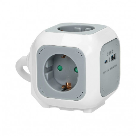 pikendusjuhe 4x2P+Z (Schuko), USB A+C laadija, kiirlaadimine, 1,4m H05VV-F 3x1,5mm², hall