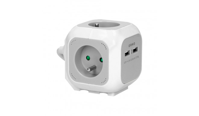 4-kordne pikendusjuhe 2P+Z, laadija 2xUSB, 1,4m H05VV-F 3x1mm², hall-valge