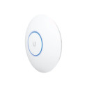 UBIQUITI UAP-AC-HD Ubiquiti UniFi UAP AC HD 2.4GHz/5GHz, 802.11ac Wave 2 2xGbE 802.3at PoE+