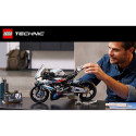 "LEGO Technic BMW M 1000 RR 42130"