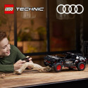 "LEGO Technic - Audi RS Q e-tron"