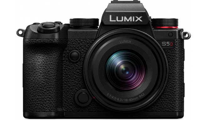 Panasonic Lumix DC-S5D + 18-40mm