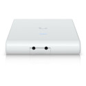 "Ubiquiti UniFi U6-Mesh-Pro Wifi 6"