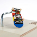 Tech Deck Performance Series, Shred Pyramid Set metallist reelingu ja eksklusiivse Blind sõrmelauaga