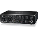 Behringer UMC202HD recording audio interface