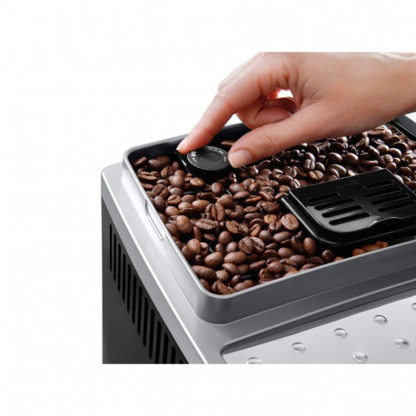 Espresso Machine - De’Longhi Magnifica S Semi-auto 1.8L Black/Silver