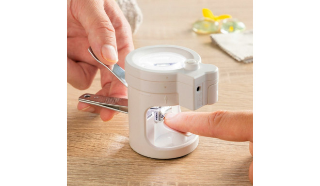 Nail Clippers with LED Light, Magnifying Glass and File Clail InnovaGoods