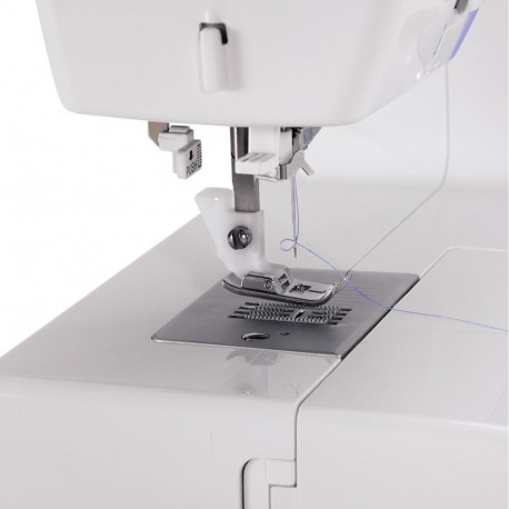 Sewing Machine - Singer Simple 3232