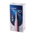 Электрическая зубная щетка Oral-B