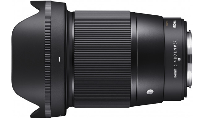 Sigma 16mm f/1.4 DC DN Contemporary lens for Fujifilm