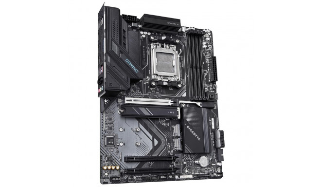 Mainboard|GIGABYTE|AMD X870|SAM5|ATX|Memory DDR5|Memory slots 4|3xPCI-Express 16x|2xM.2|1xHDMI|1xAud