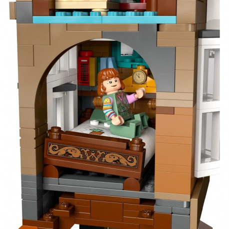 LEGO Set - Harry Potter 76437 The Burrow Collectors' Edition 2405 pcs