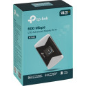 TP-LINK M7650 -LTE-modeemi ja WiFi-tukiasema