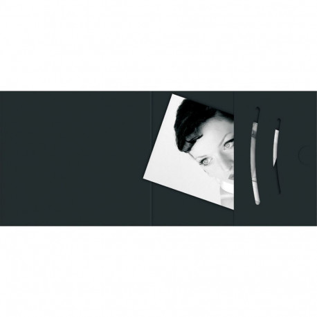 1x100 Daiber Folders Passport Photograph, black 70x100 mm