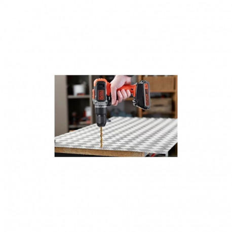 Black & Decker juhtmeta puur/trell 2,0 Ah/4,0 Ah akuga