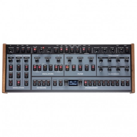 Oberheim OB-X8 Desktop - polyphonic analogue synthesiser