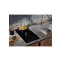 Electrolux LIT30230C must integreeritav kahe tsooniga induktsioonpliidiplaat.