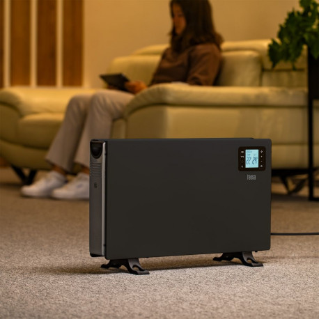 Teesa konvektorradiaator, must