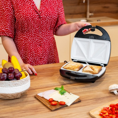 3-ühes võileivagrill keraamiliste plaatidega