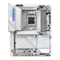 Mainboard|GIGABYTE|AMD X870E|SAM5|ATX|Memory DDR5|Memory slots 4|1xPCI-Express 3.0 4x|1xPCI-Express 