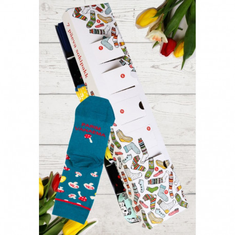 SOKISAHTEL PARIM VANAEMA emadepäeva üllatuspakk 7 sokipaariga igaks nädalapäevaks 444