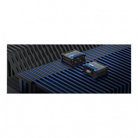 TELTONIKA NETWORKS RUT906 4G/LTE/3G/2G WiFi router