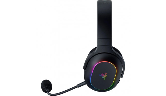 Razer juhtmevabad ülekõrvaklapid Barracuda X Chroma, must