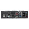 Gigabyte B850 Eagle WIFI6E emaplaat - AMD Ryzen 9000 seeria protsessorid, 8+2+2 faasi digitaalne VRM