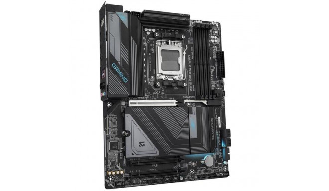 GIGABYTE X870 GAMING X WIFI7 Motherboard - Supports AMD Ryzen 9000 CPUs, 16+2+2 phases VRM, up to 80