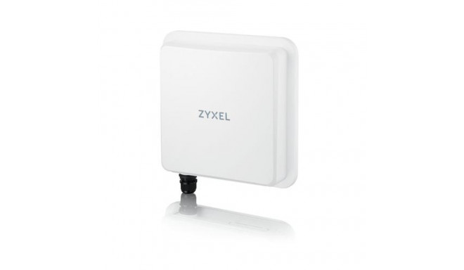 Zyxel Nebula FWA710 wireless router Multi-Gigabit Ethernet Dual-band (2.4 GHz / 5 GHz) 5G White