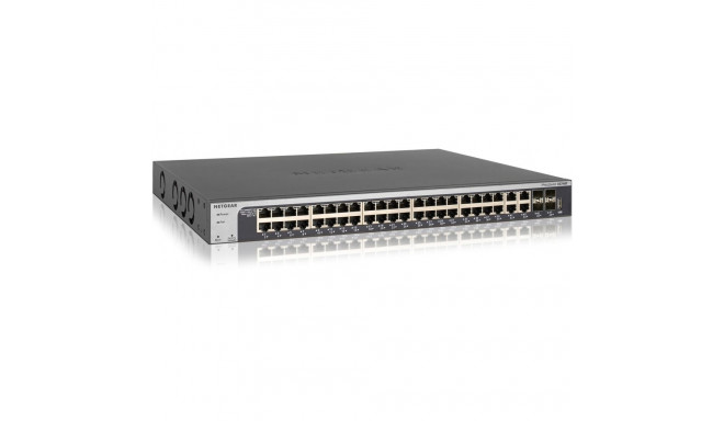 "NETGEAR Switch 48x GE XS748T-100NES (10-Gigabit)"