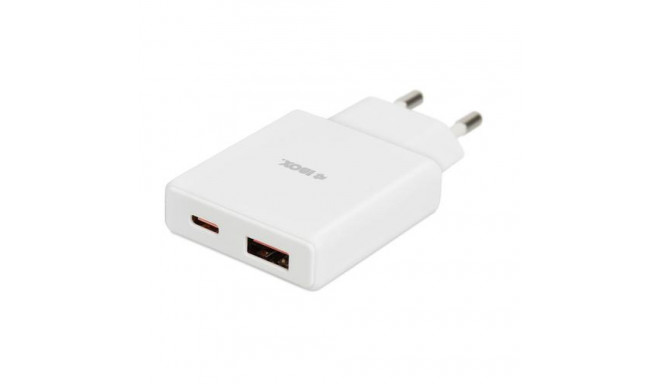 iBox ILUC43W mobile device charger Universal White AC Indoor