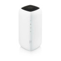 ZyXEL Nebula FWA505 5G/4G/LTE Modem and WiFi 6 Access Point