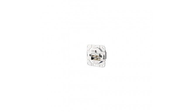 BTR NETCOM 130C381200-I socket-outlet RJ-45 Aluminium