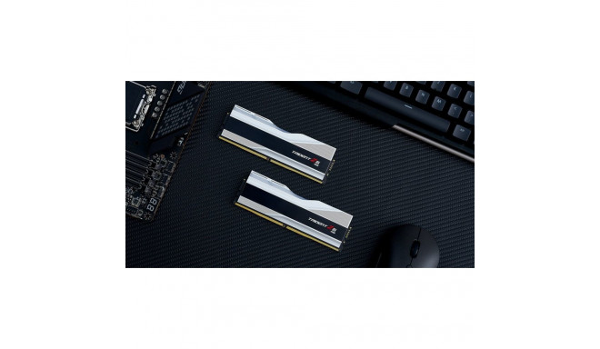 G.Skill Trident Z RGB F5-6000J3238F16GX2-TZ5RS memory module 32 GB 2 x 16 GB DDR5