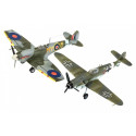 Model plastikust bf109g-10 ja spitfire mk.v