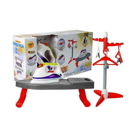 patareitoitega triikraud laud stend koos riidepuudega