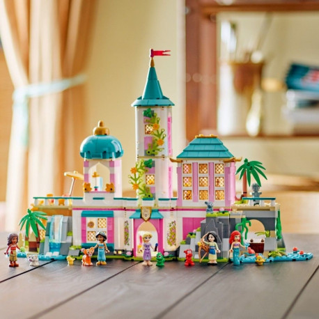 Disney 43267 building blocks: Princess Castle and Royal Pets
