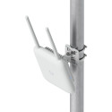 "UBIQUITI AP Outdoor BE10800 WiFi7 1x2.5G PoE+ 6 Streams 300+User"