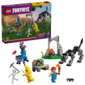 LEGO FORTNITE 77075 Peely ja Sparkplugi laager